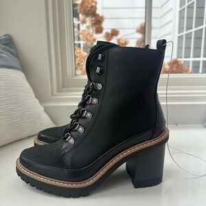 NWT Black Boots